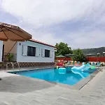 Villa Valentino Swimming Pool Morave
